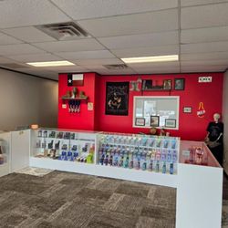 Xtreme Vapes - Inside of store.
