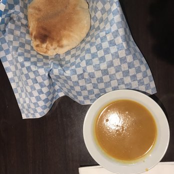 Xawaash - Lentil soup with fresh pita - Middle Eastern Near Me - Toronto, Ontario Xawaash - Lentil soup with fresh pita - Middle Eastern Near Me - Toronto, Ontario