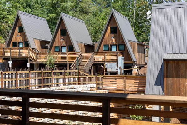 Wrong Way River Lodge & Cabins by null