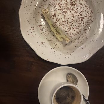 Donna's - Best dessert of my entire life - Italian Near Me - Los Angeles, California Donna's - Best dessert of my entire life - Italian Near Me - Los Angeles, California
