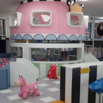 La La Land Indoor Playground - Indoor Playcenter Near Me - Burbank, California La La Land Indoor Playground - Indoor Playcenter Near Me - Burbank, California
