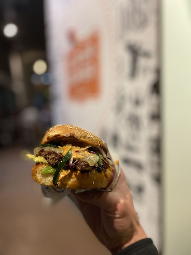 Super Duper Burgers Logo
