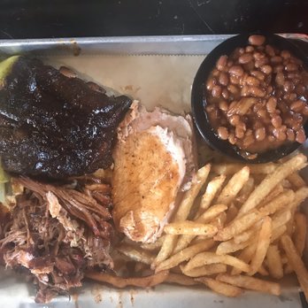 Hendricks BBQ - Barbeque Near Me - St Charles, Missouri Hendricks BBQ - Barbeque Near Me - St Charles, Missouri