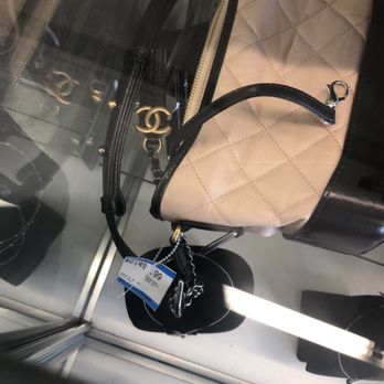 Value Village - Purse worth LESS NEW in Chanel boutique than priced here !( IF it is fact authentic ) I have lost all faith in this place . Honestly . - Thrift Stores Near Me - Vancouver, British Columbia
