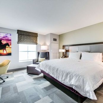 Hampton Inn & Suites Fort Worth Downtown - Guest room - Hotels Near Me - Fort Worth, Texas Hampton Inn & Suites Fort Worth Downtown - Guest room - Hotels Near Me - Fort Worth, Texas