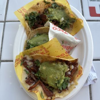 Tacos 1986 - Al pastor taco, Al pastor quesadilla, and asada taco - Tacos Near Me - Los Angeles, California Tacos 1986 - Al pastor taco, Al pastor quesadilla, and asada taco - Tacos Near Me - Los Angeles, California