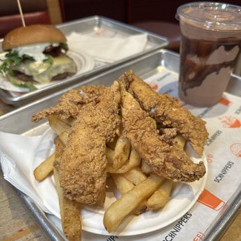 Schnipper's - Chicken Fingers & Fries - American Near Me - New York, New York Schnipper's - Chicken Fingers & Fries - American Near Me - New York, New York