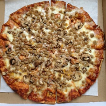 Denny's Pizza - Pizza Near Me - Coquille, Oregon