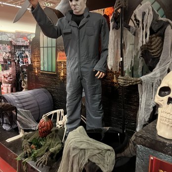 Halloween City - Michael - Costumes Near Me - Atlanta, Georgia