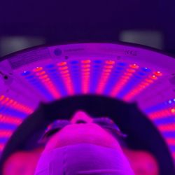 Come and Glo - Red LED = collagen support + anti-aging Blue LED = kills acne-causing bacteria
