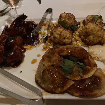 Eddie Merlot's - Hot Appetizer Platter - Steakhouses Near Me - Cincinnati, Ohio