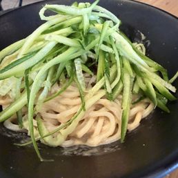 Cold Noodles with Sesame Dressing  麻酱凉面