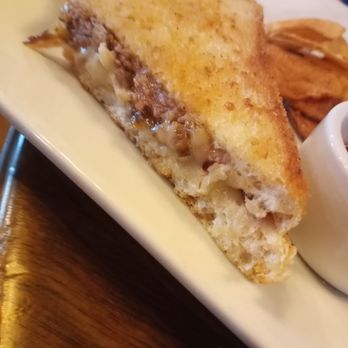 Frontier Perk Cafe - Short Rib grilled cheese - Cafes Near Me - St. Charles, Missouri Frontier Perk Cafe - Short Rib grilled cheese - Cafes Near Me - St. Charles, Missouri