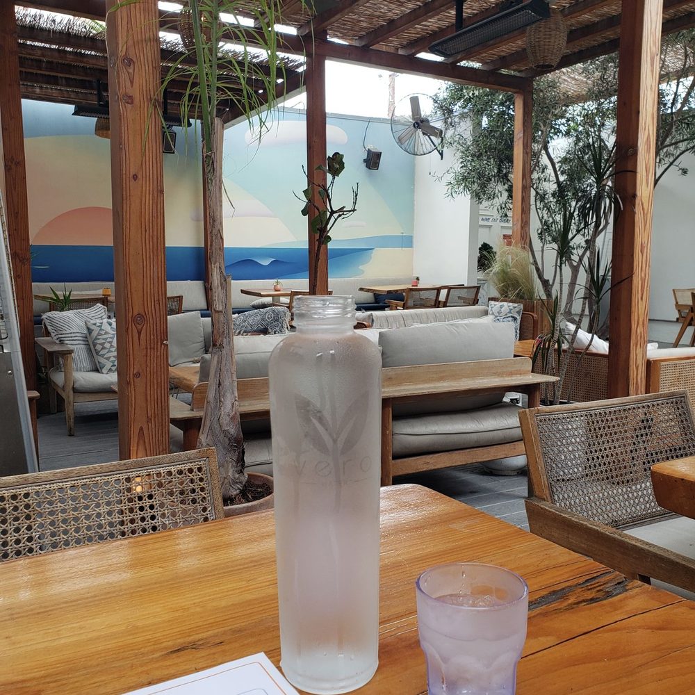 The Waterfront Venice - Ice cold water. - Beer Gardens Near Me - Venice, California The Waterfront Venice - Ice cold water. - Beer Gardens Near Me - Venice, California