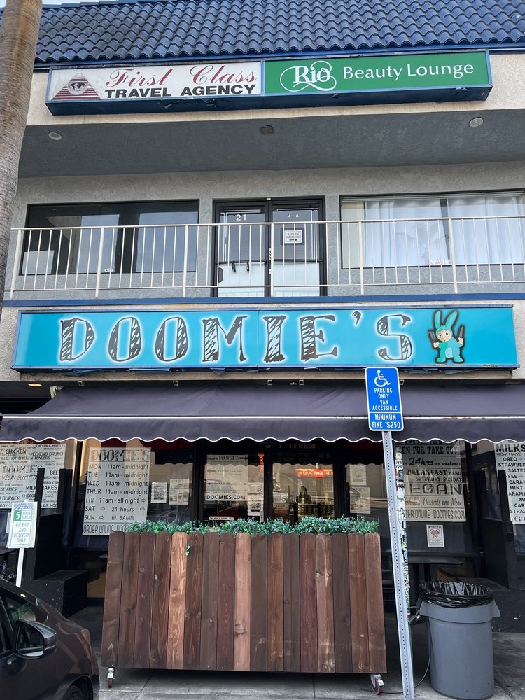Doomie's Home Cookin'