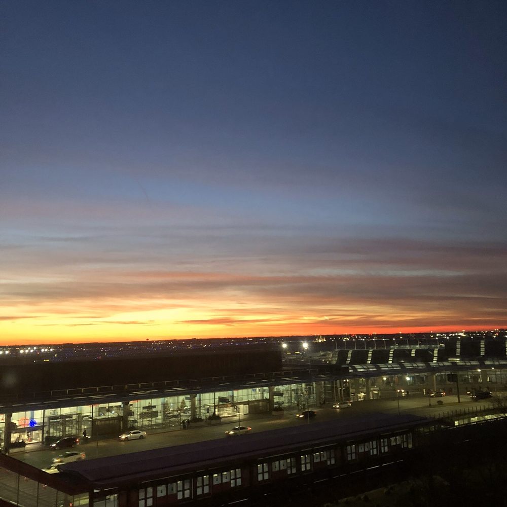 Hilton Chicago O'Hare Airport - Hotels Near Me - Chicago, Illinois