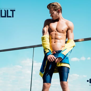 ES Collection - Vault - ES Collection Sportswear Campaign F/W 2015/16 - Men's Clothing Near Me - Cologne, NW