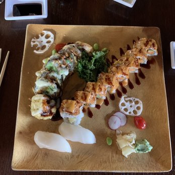 Oishi Sushi & Ramen - Crispy V, Crunchy Roll, maguro nigiri (tuna) - Sushi Bars Near Me - Indianapolis, Indiana
