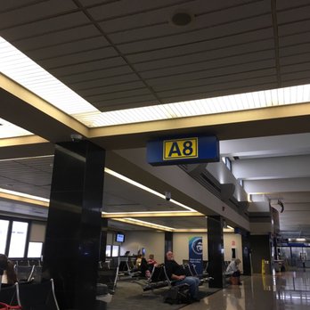 Eppley Airfield - OMA - Airports Near Me - Omaha, Nebraska