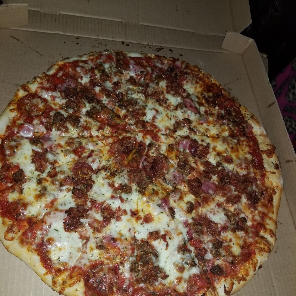 Ramundo's Pizzeria - Sal's favorite - Pizza Near Me - Cincinnati, Ohio Ramundo's Pizzeria - Sal's favorite - Pizza Near Me - Cincinnati, Ohio