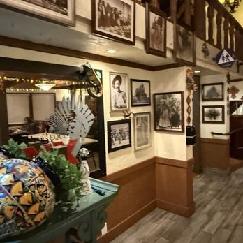 Murrieta's Mexican Restaurant - Interior pictures - Mexican Near Me - Bonita, California