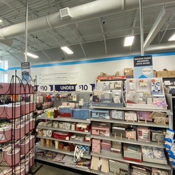 At Home - Home Decor Near Me - Clermont, Florida At Home - Home Decor Near Me - Clermont, Florida