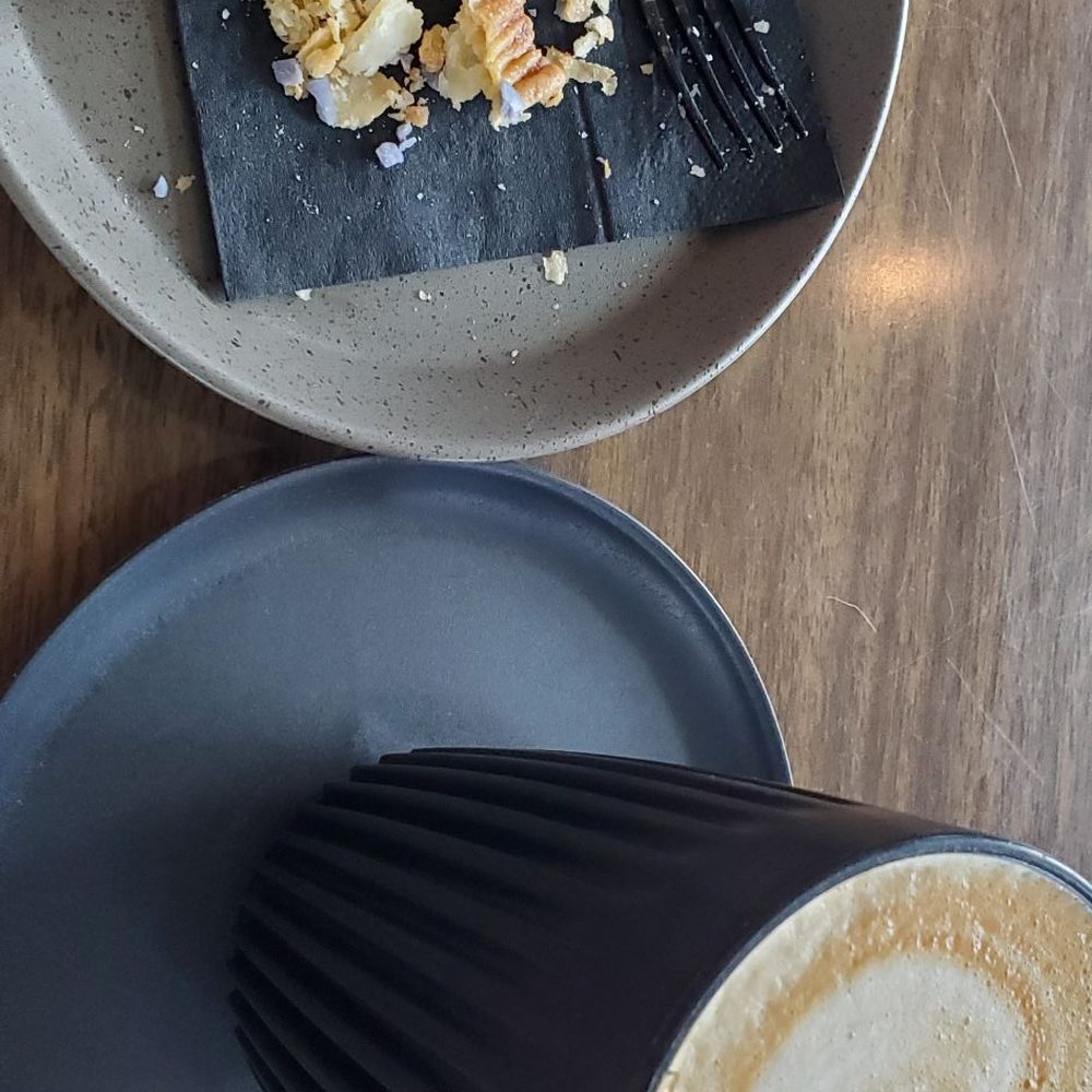 Filigree Coffee - Oatmilk latte and lemon lavender tart - Coffee & Tea Near Me - Winter Garden, Florida Filigree Coffee - Oatmilk latte and lemon lavender tart - Coffee & Tea Near Me - Winter Garden, Florida