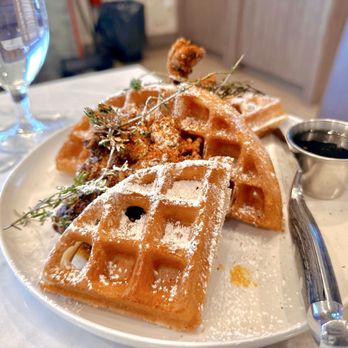 Middle Child - Chicken & Waffle - Breakfast & Brunch Near Me - Las Vegas, Nevada Middle Child - Chicken & Waffle - Breakfast & Brunch Near Me - Las Vegas, Nevada