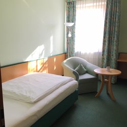 Hotel Kastanienhof - Einzelzimmer(chen) mit Mini-Bett