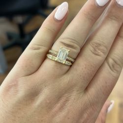 Golden Nugget Jewelers III - Wedding band