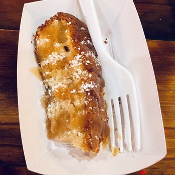 Butcher Bar - Complimentary Apple cake - Barbeque Near Me - Astoria, New York