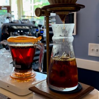 Paper Plane Coffee - Pour over coffee process - Coffee Roasteries Near Me - Montclair, New Jersey Paper Plane Coffee - Pour over coffee process - Coffee Roasteries Near Me - Montclair, New Jersey