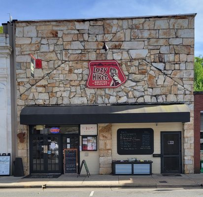 Lazy Hiker Brewing - Sylva Taproom by null