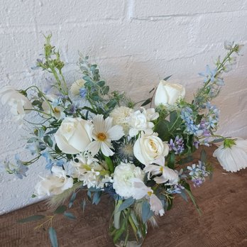 J Flowers - Florists Near Me - Redondo Beach, California J Flowers - Florists Near Me - Redondo Beach, California
