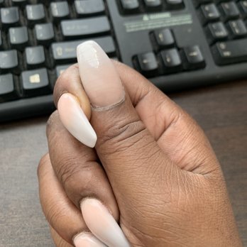 Luxury Nails Spa - The thumb nail acrylic has cracked - Nail Salons Near Me - Jacksonville, Florida Luxury Nails Spa - The thumb nail acrylic has cracked - Nail Salons Near Me - Jacksonville, Florida