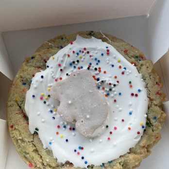 Crumbl - Davie - Sugar cookie - Bakeries Near Me - Davie, Florida Crumbl - Davie - Sugar cookie - Bakeries Near Me - Davie, Florida