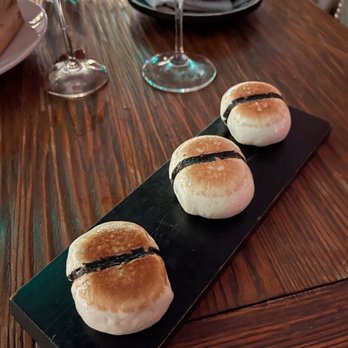 Hutong - Pan seared ginger lobster bao - Chinese Near Me - Miami, Florida Hutong - Pan seared ginger lobster bao - Chinese Near Me - Miami, Florida