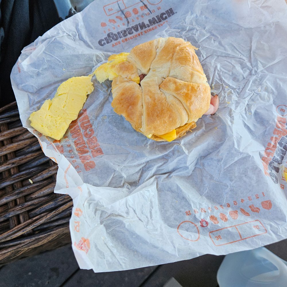 Burger King - This was the best sandwich of the 3 we received. - Burgers Near Me - Blairsville, Georgia Burger King - This was the best sandwich of the 3 we received. - Burgers Near Me - Blairsville, Georgia