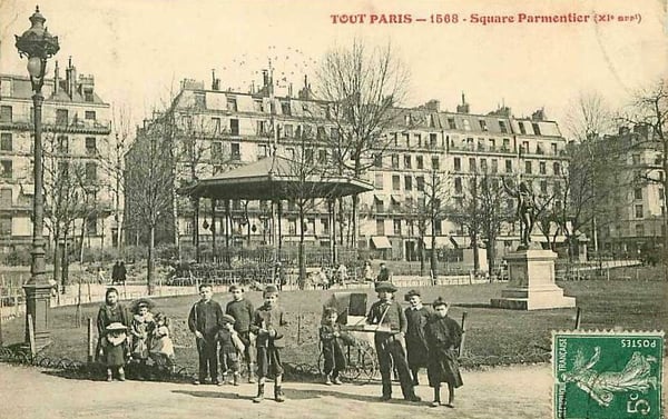 Square Maurice Gardette by null