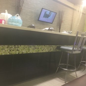 Kiwi Nail Lounge - Nail Salons Near Me - Long Beach, California Kiwi Nail Lounge - Nail Salons Near Me - Long Beach, California