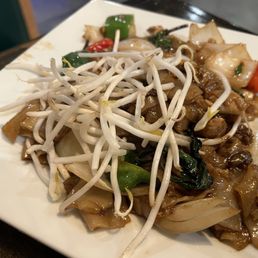 Drunken Noodle