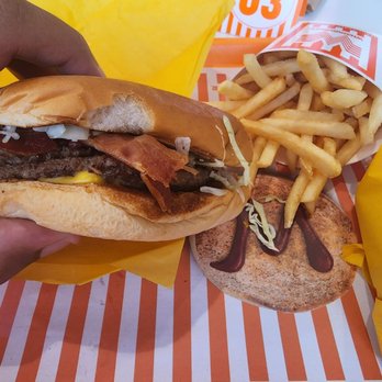 Whataburger - Souther Bacon Burger - Burgers Near Me - Hermitage, Tennessee