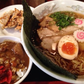 Menya Noodle Bar - Shenyu ramen with a small bowl of curry rice and a plate of gyoza. - Ramen Near Me - Sydney, NSW Menya Noodle Bar - Shenyu ramen with a small bowl of curry rice and a plate of gyoza. - Ramen Near Me - Sydney, NSW