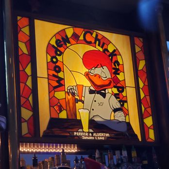 Wooden Chicken Pub - New American Near Me - Portland, Oregon