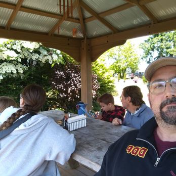 Jandy Oyster - Seafood Markets Near Me - Tillamook, Oregon