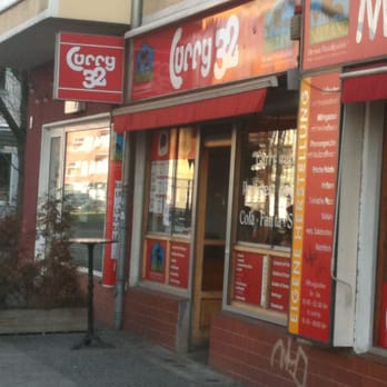 Curry 32 - Food Stands Near Me - Berlin, BE