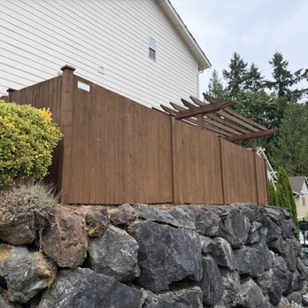 Alien Fence - Repaired fence - Fences & Gates Near Me