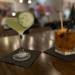 The Foundry - Cucumber martini and Old-fashioned