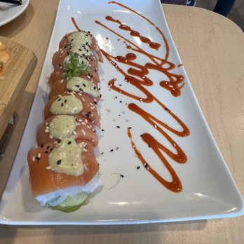 Joy Sushi - Phili Roll Amazing flavor!!!! - Chinese Near Me - Vancouver, Washington