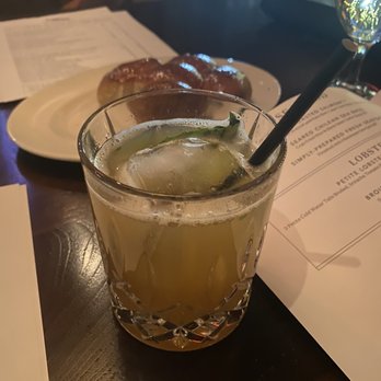 Del Frisco's Double Eagle Steakhouse - Honey barrel - Steakhouses Near Me - Washington, DC, District of Columbia